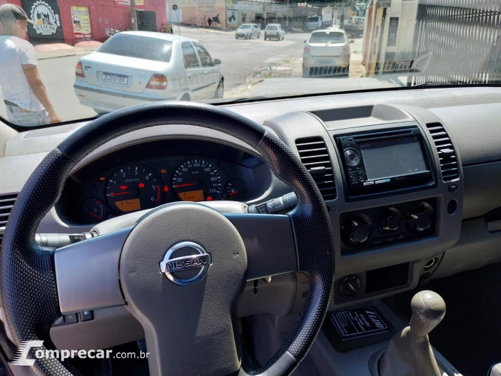 FRONTIER 2.5 XE 4X4 CD Turbo Eletronic