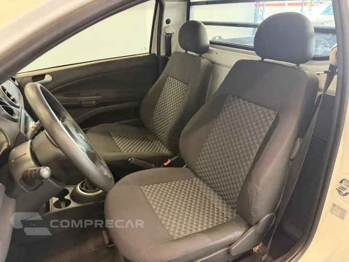 SAVEIRO 1.6 MI TRENDLINE CD 8V FLEX 2P MANUAL