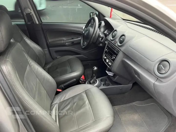 VOYAGE 1.0 MI Trendline 8V