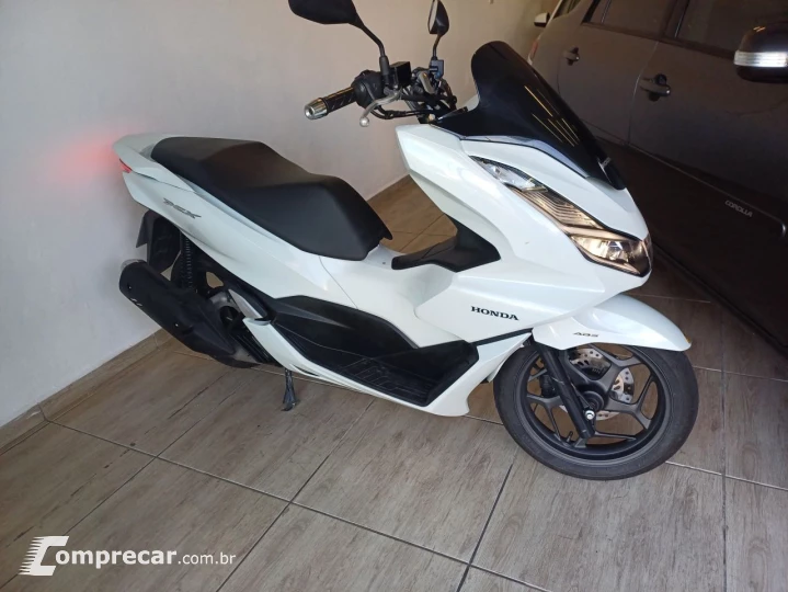 PCX 160 DLX ABS
