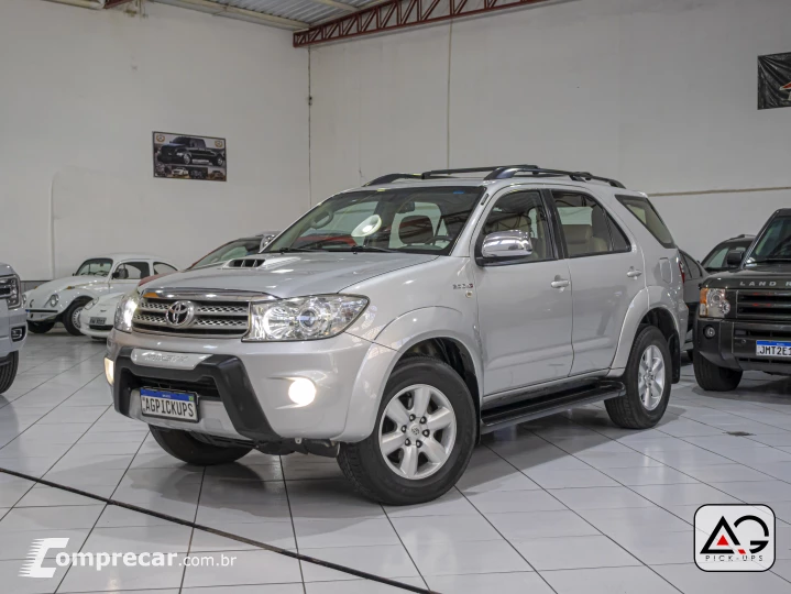 HILUX SW4 3.0 SRV 4X4 7 Lugares 16V Turbo Intercooler