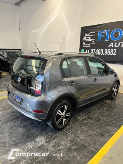 VOLKSWAGEN UP 1.0 170 TSI TOTAL XTREME