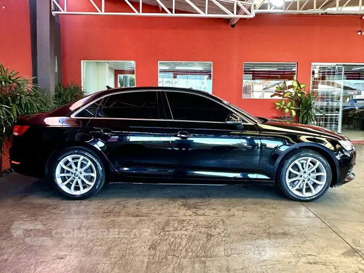 A4 2.0 TFSI AMBIENTE GASOLINA 4P S TRONIC