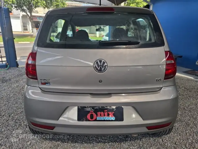 FOX - 1.6 MI 8V 4P MANUAL