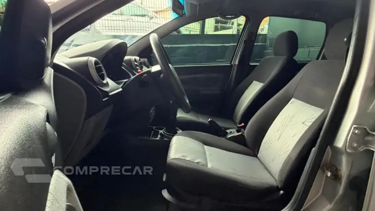 Fiesta TRAIL 1.6 8V Flex 5p