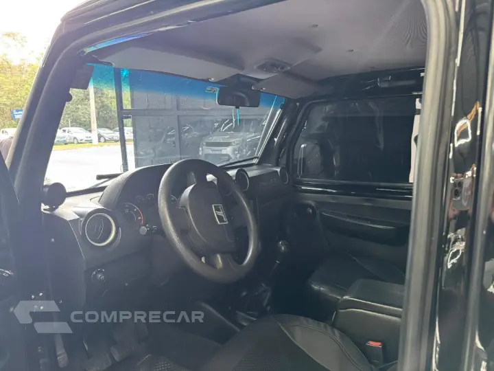 T-4 4x4 3.0 TB Int. Cap. Rígida Diesel