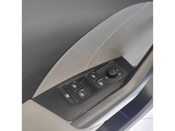 T-CROSS 1.0 200 TSI TOTAL FLEX COMFORTLINE AUTOMÁTICO