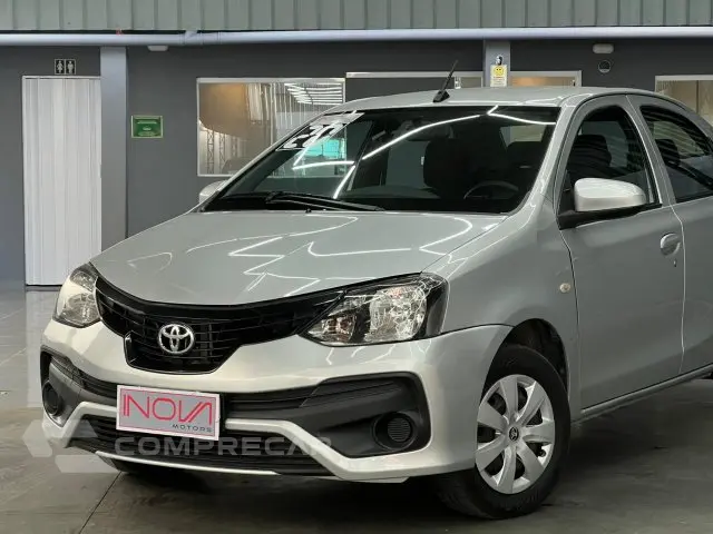 ETIOS SEDAN - 1.5 X SEDAN 16V 4P MANUAL