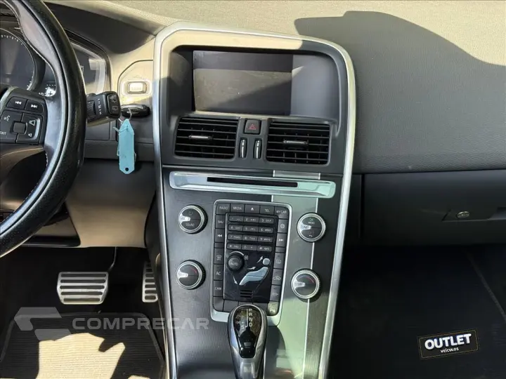 XC60 2.0 T5 R DESIGN TURBO GASOLINA 4P AUTOMÁTICO