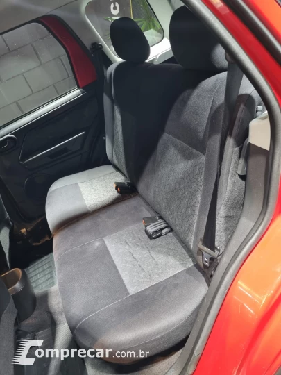 ECOSPORT 1.6 XLS 8V