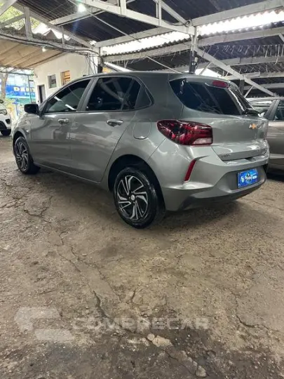 ONIX HATCH LT 1.0 12V FLEX 5P MEC