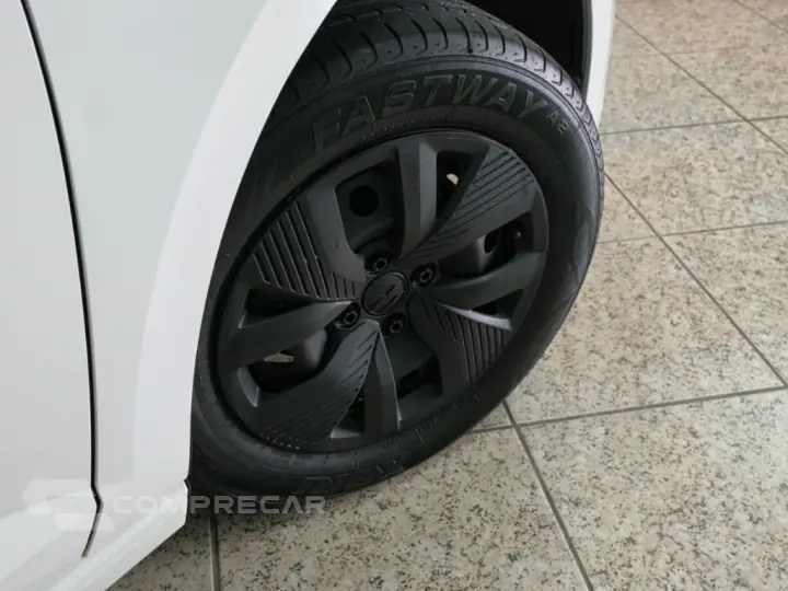 Polo Track 1.0 Flex 12V 5p