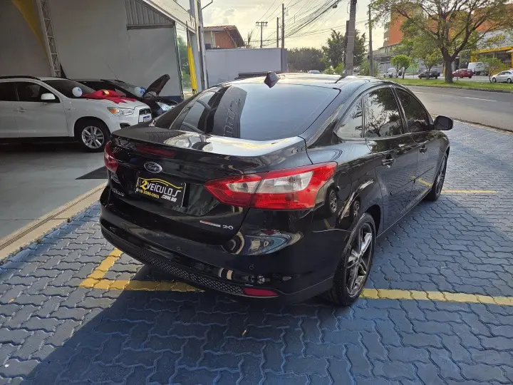 FOCUS 2.0 S SEDAN 16V FLEX 4P POWERSHIFT