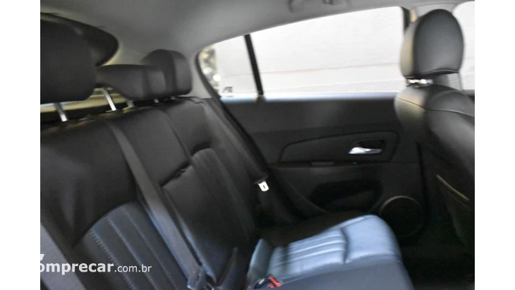 CRUZE HATCH - 1.8 LT SPORT6 16V 4P AUTOMÁTICO