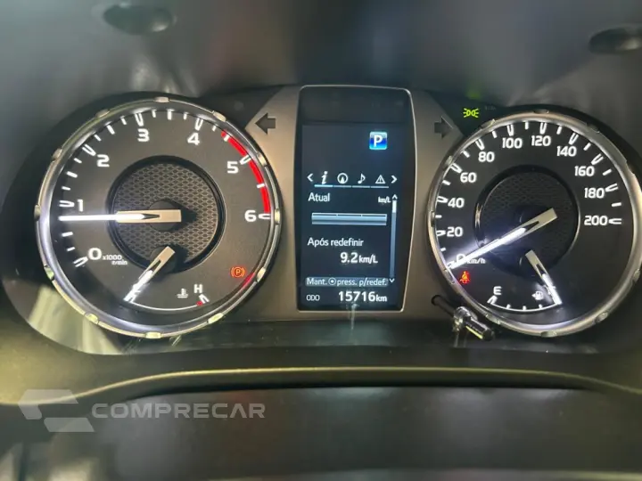 HILUX 2.8 D-4D TURBO DIESEL CD SR 4X4 AUTOMÁTICO