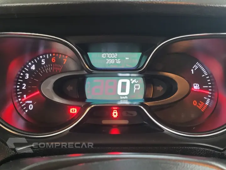 CAPTUR Life 1.6 16V Flex 5p Aut.