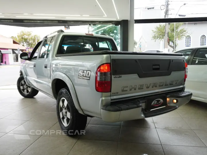 S10 2.4 MPFI EXECUTIVE 4X2 CD 8V FLEX 4P MANUAL