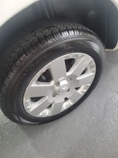 C3 1.4 I Exclusive 8V