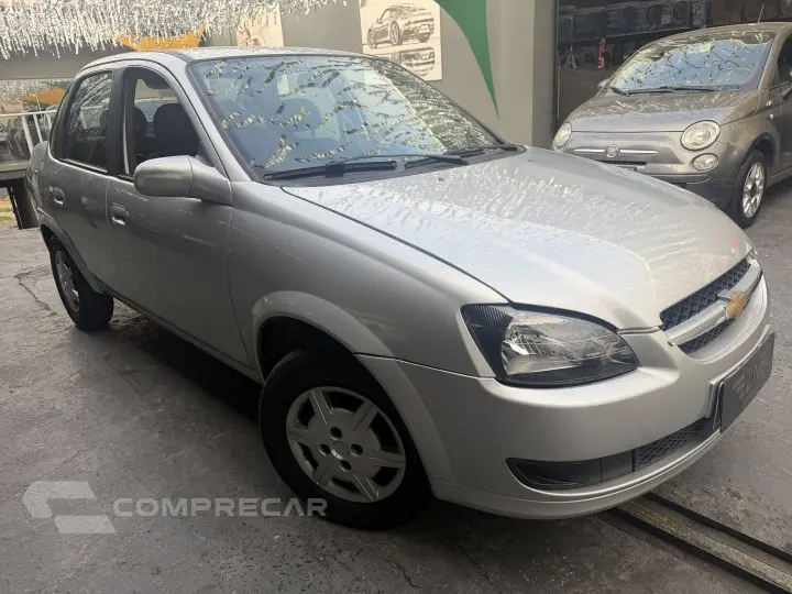 CLASSIC 1.0 MPFI LS 8V FLEX 4P MANUAL
