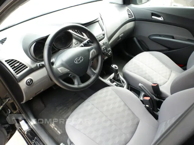 HB20S 1.6 Comfort Plus 16V