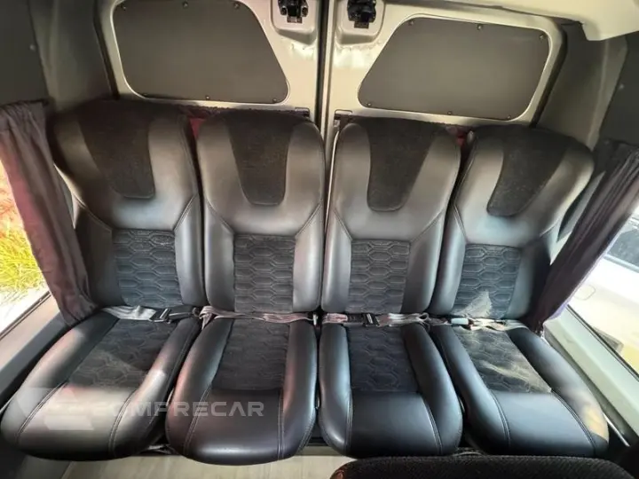 MASTER 2.3 DCI EXECUTIVE 16L LONGO