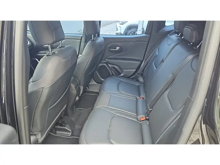 RENEGADE 1.8 16V FLEX LONGITUDE 4P AUTOMÁTICO