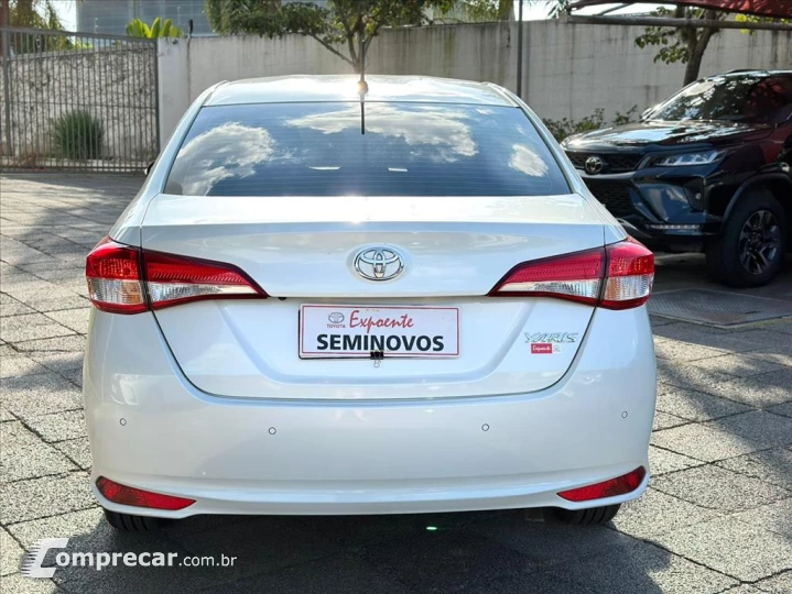 YARIS 1.3 16V FLEX XL LIVE MULTIDRIVE