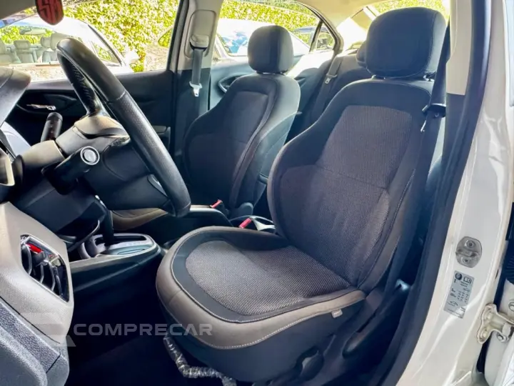 PRISMA 1.4 MPFI LT 8V FLEX 4P AUTOMÁTICO