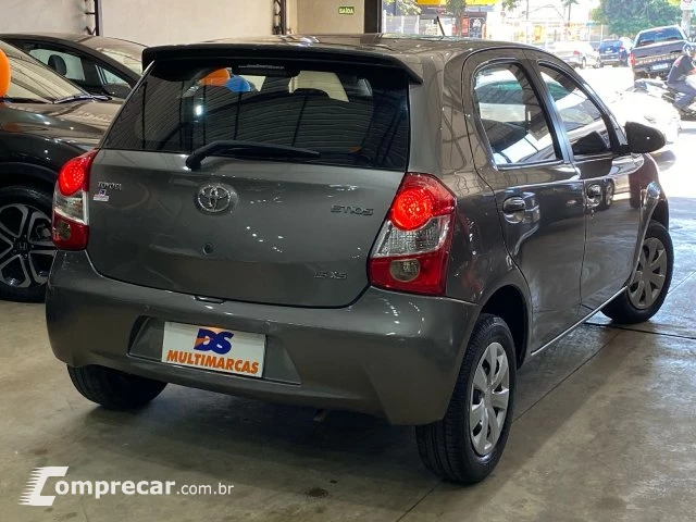 ETIOS HATCH - 1.5 XS 16V 4P AUTOMÁTICO