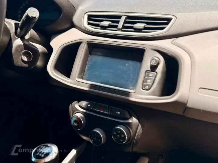 ONIX HATCH LT 1.0 8V FlexPower 5p Mec.