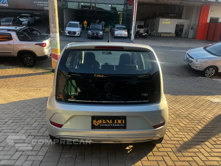 up! high 1.0 TSI Total Flex 12V 5p