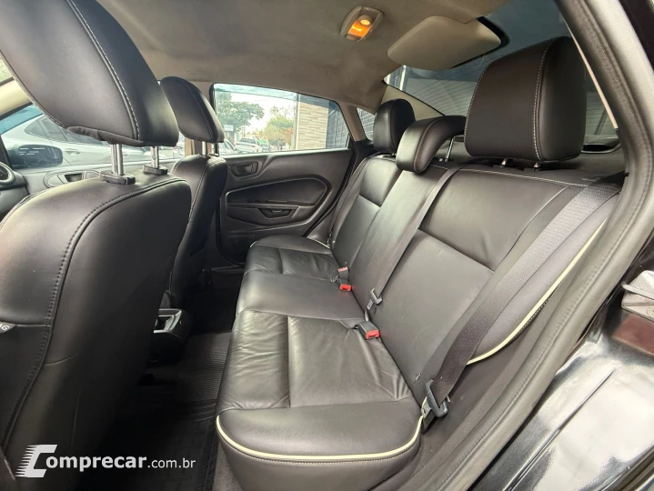 FIESTA 1.6 SE Sedan 16V