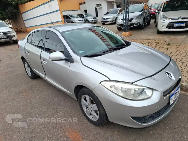 Fluence 2.0 Dynamique 16V Flex 4P Automático