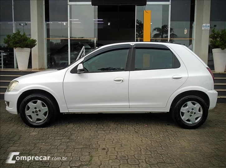 CELTA 1.0 MPFI LT 8V