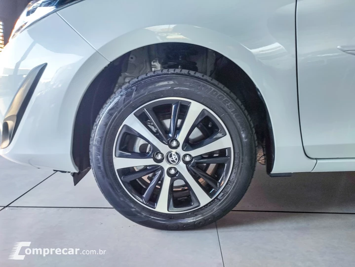 YARIS 1.5 16V Sedan XLS Connect