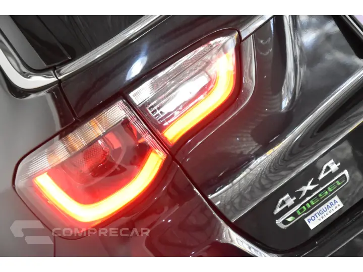 COMPASS 2.0 16V DIESEL LONGITUDE 4X4 AUTOMÁTICO