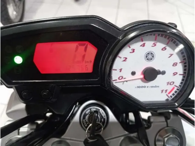 FAZER YS 250 BLUE - Street