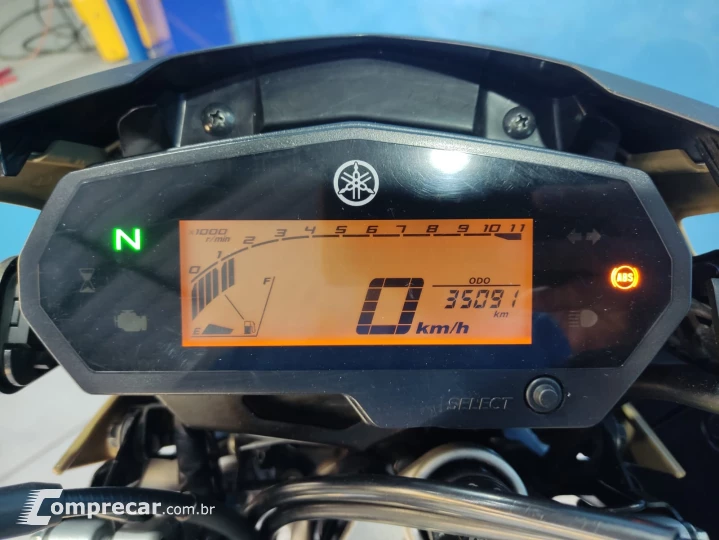 XTZ 250 Lander