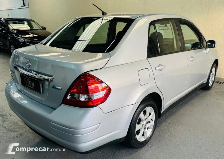 TIIDA 1.8 Sedan 16V