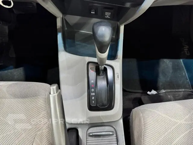 CIVIC - 1.8 LXS 16V 4P AUTOMÁTICO