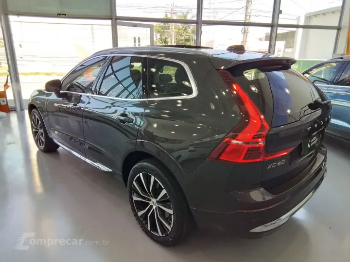 XC60 2.0 T8 RECHARGE ULTIMATE AWD GEARTRONIC