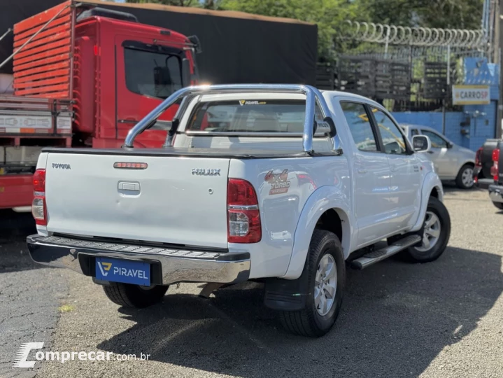 Hilux CD D4-D 4x4 3.0 TDI Dies. Mec.
