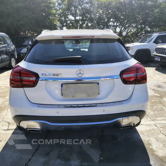 GLA 200 1.6 CGI Advance 7g-dct