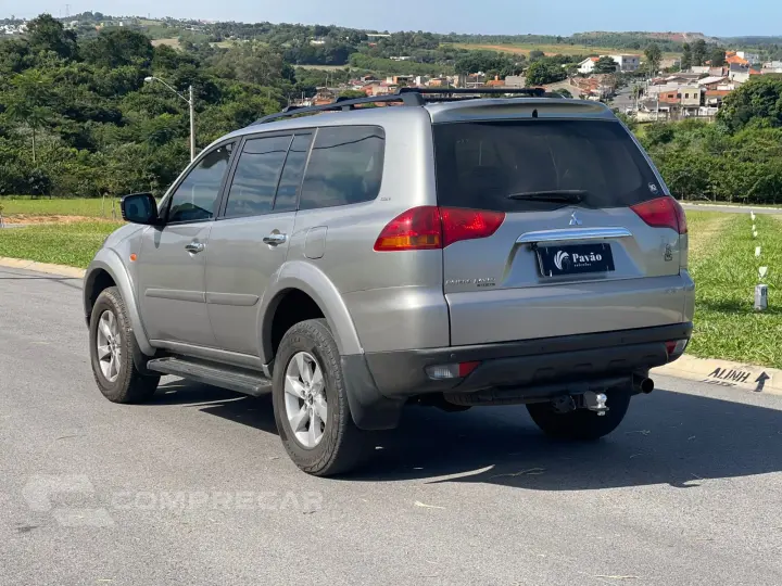 PAJERO 3.2 HPE 4X4 7 Lugares 16V Turbo Intercooler