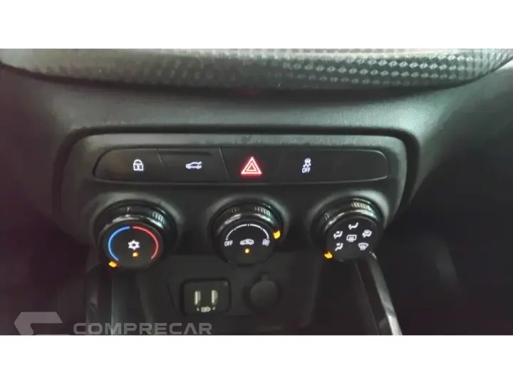 ONIX 1.0 TURBO FLEX AUTOMÁTICO