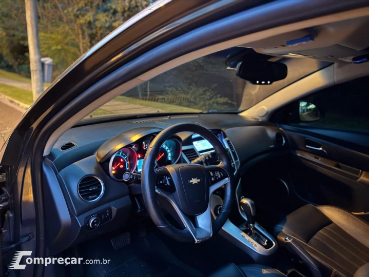 CRUZE 1.8 LT 16V