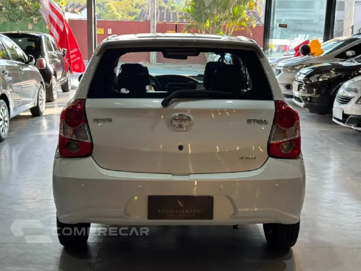 ETIOS 1.5 XS 16V FLEX 4P AUTOMATICO