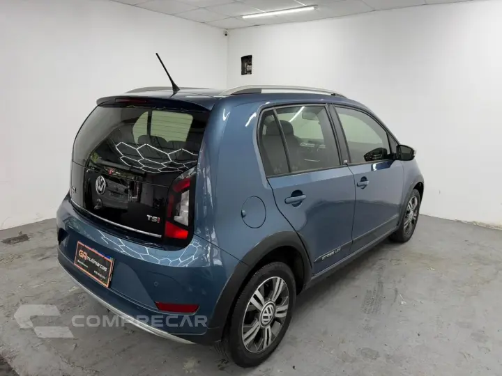 up! cross 1.0 TSI Total Flex 12V 5p