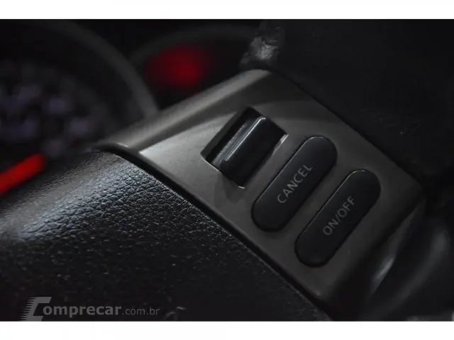 TIIDA - 1.8 SL 16V 4P AUTOMÁTICO