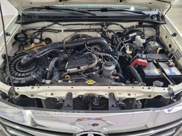 HILUX SW4 - 2.7 SR 4X2 16V 4P MANUAL